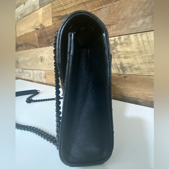 Saint Laurent Textured Mixed Matelasse (black) Triquilt Medium Monogram handbag - Picture 5 of 16